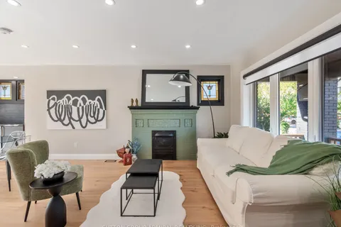 187 Rosslyn Avenue, ON L8M 3J4