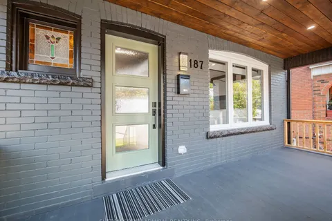 187 Rosslyn Avenue, ON L8M 3J4