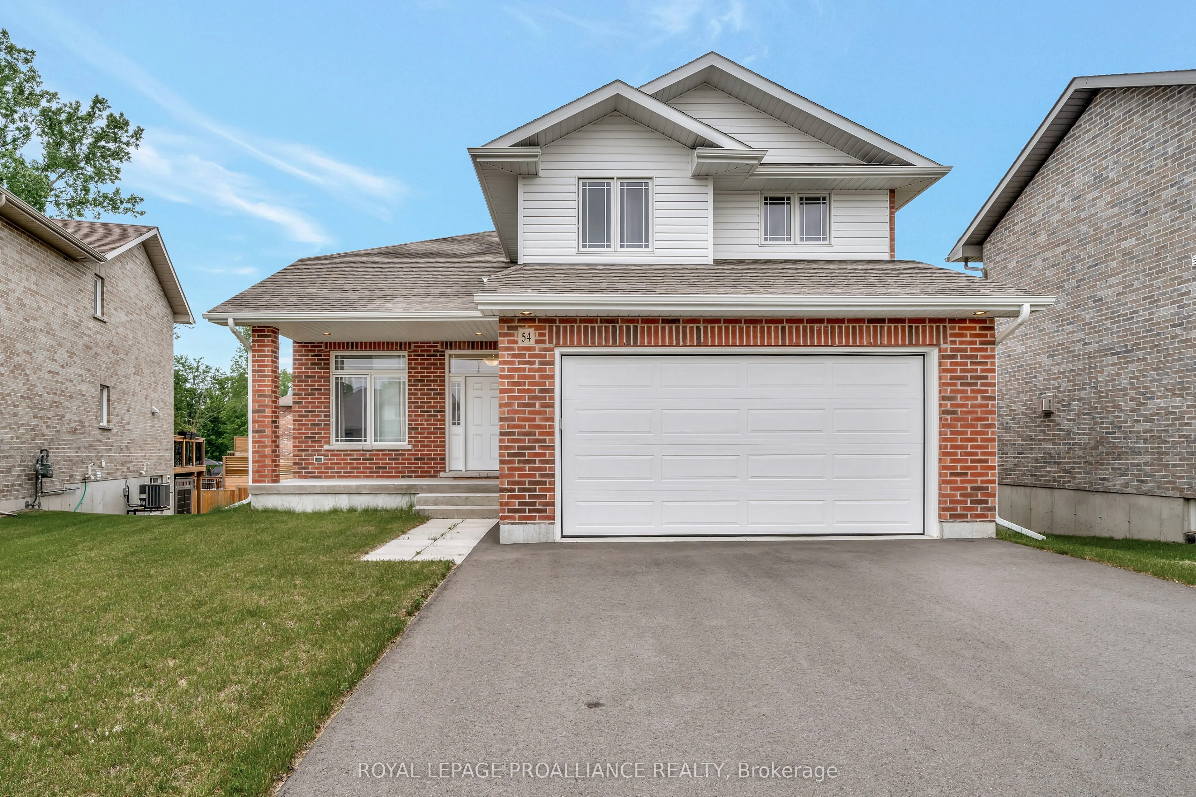 54 Lanark Drive, ON K8N 0G7