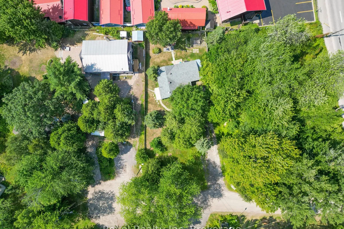 14 Mowat Crescent, ON P1A 1R5