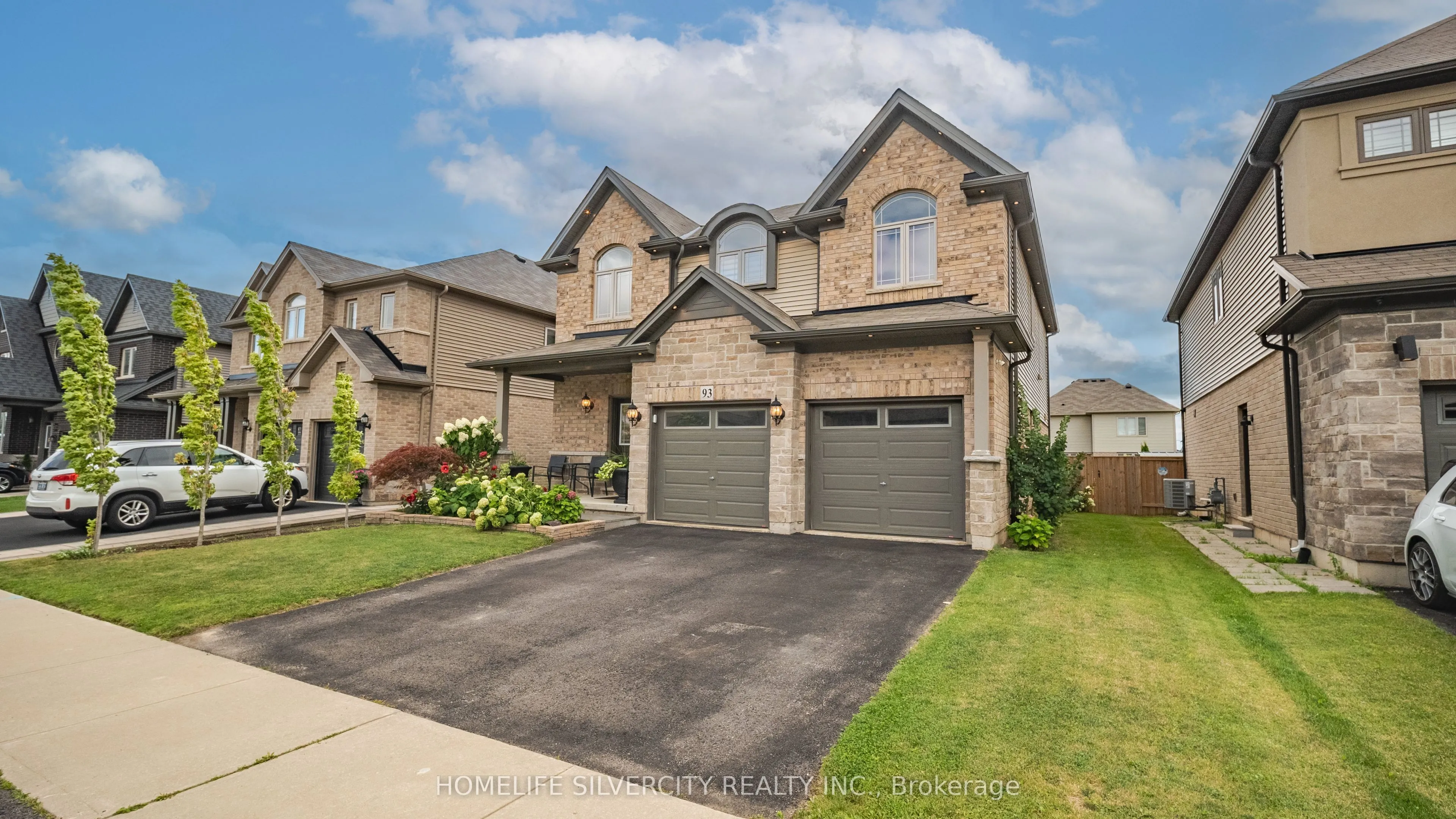 93 Lorne Card Drive, ON N3L 0E7