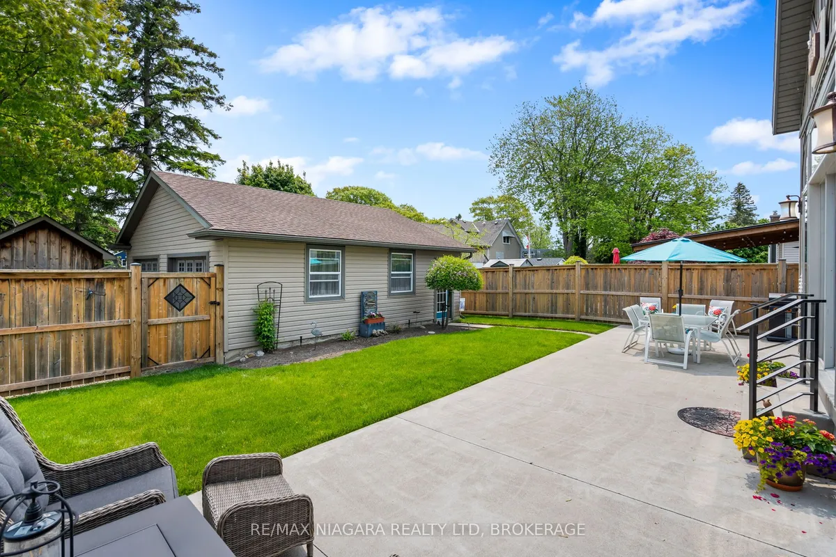 47 Rosemount Avenue, ON L3K 5P8