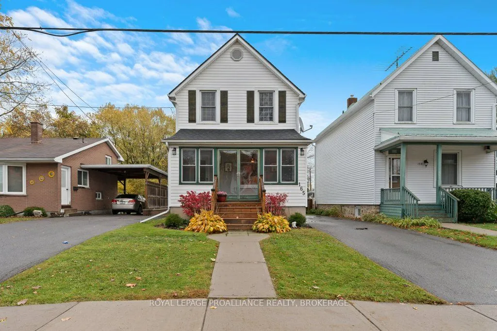 165 Victoria Avenue, ON K7G 2S2