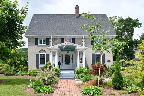 14 ROBINSON Street, ON L3M 3C4