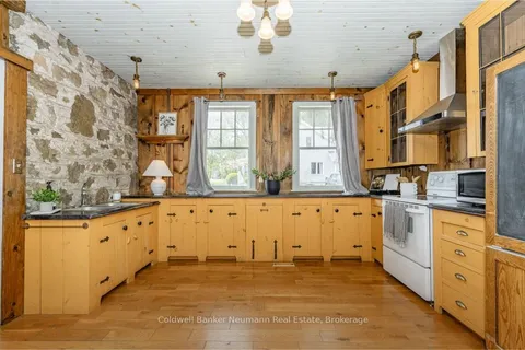 52 Brock Road, ON N0B 2J0