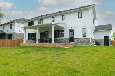 162 Princeton Terrace, ON N6K 0L5