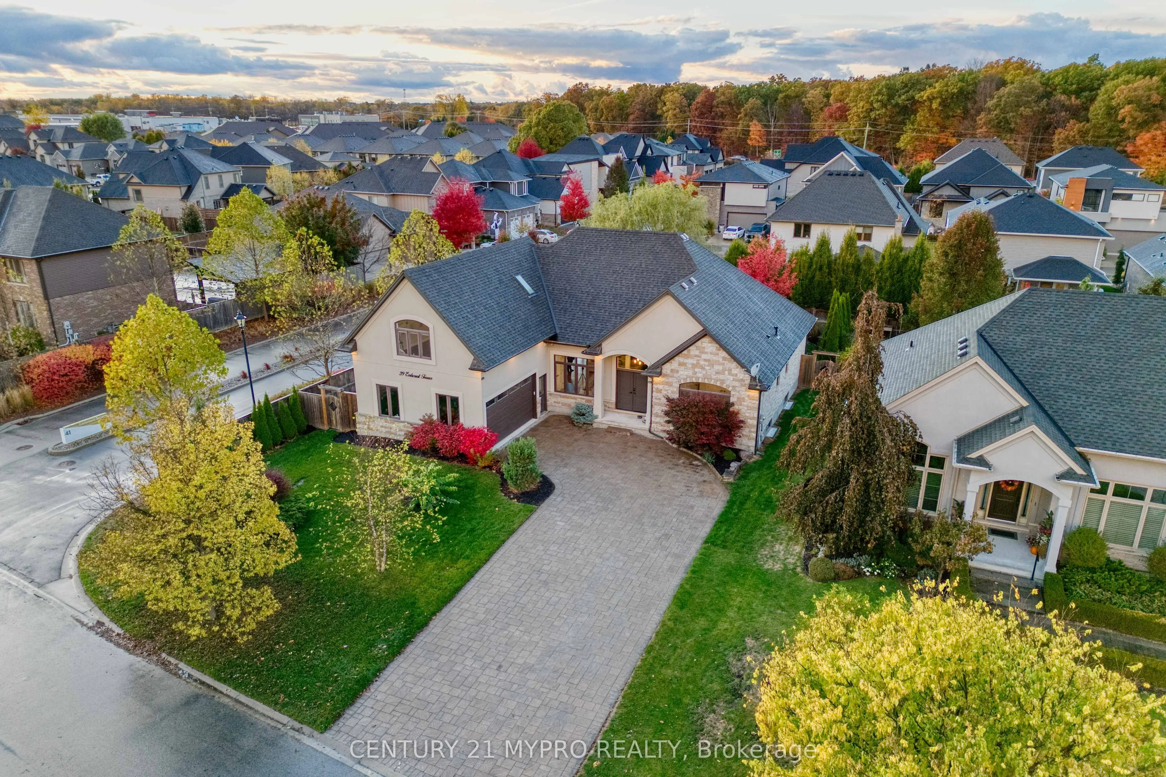 39 Earlscourt Terrace, ON N0L 1R0