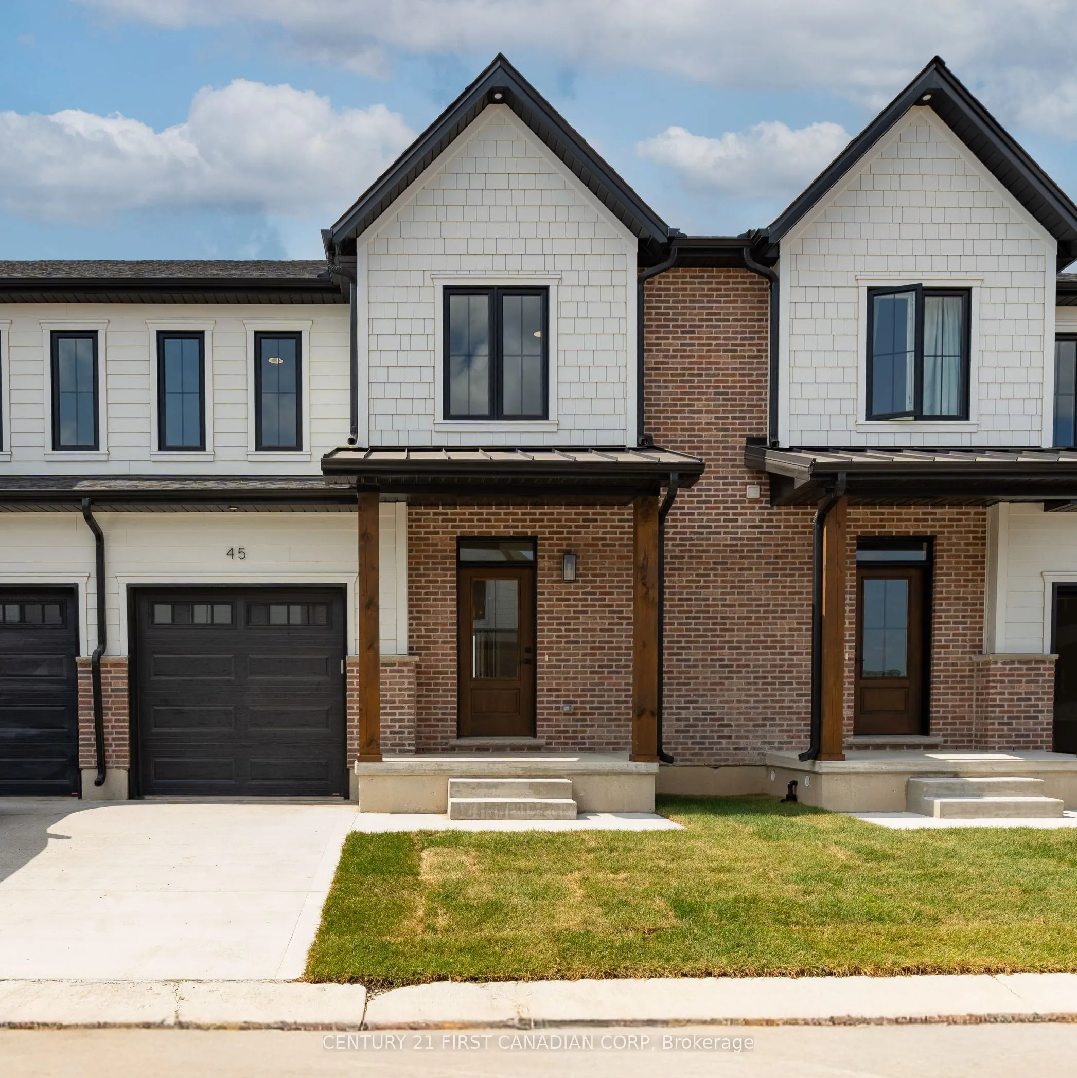 147-31(26) SCOTTS Drive, ON N0M 2J0