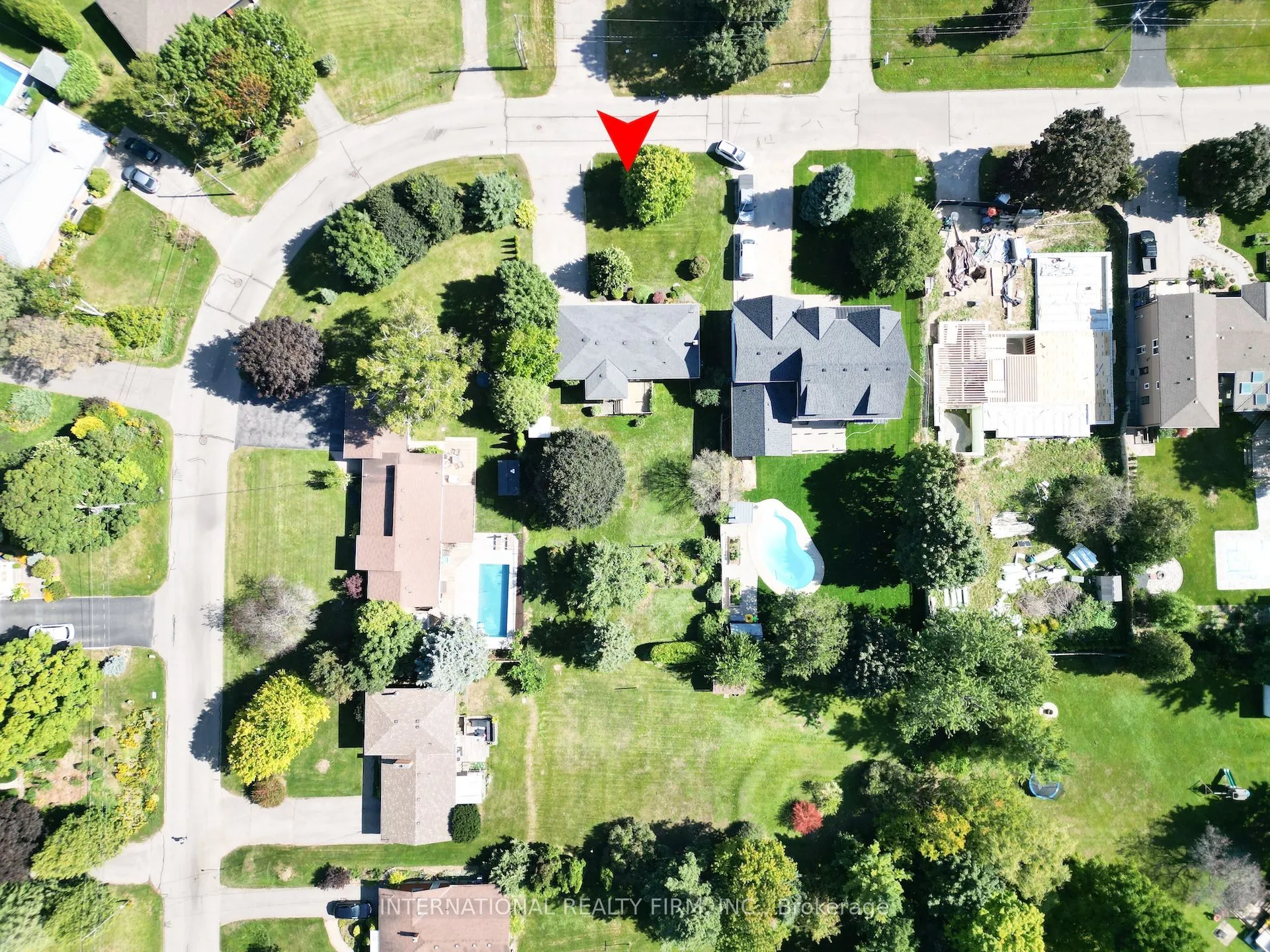 33 Ridgeway Avenue, ON N1L 1G9