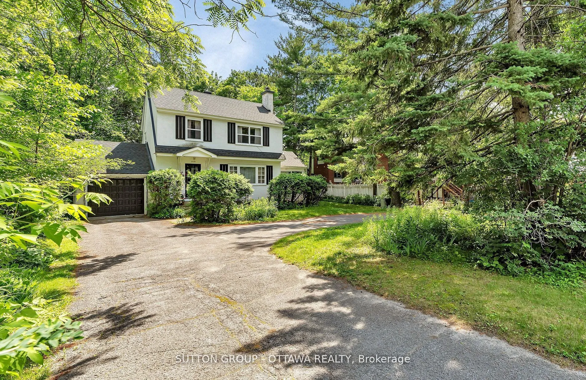 2026-2028 Carling Avenue, ON K2A 1G2