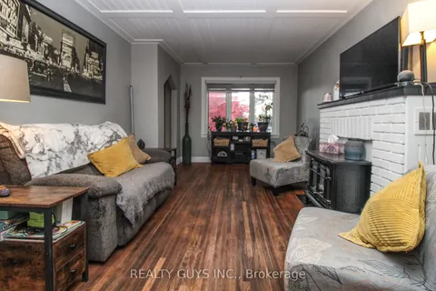 502 Wellington Street, ON K9H 5C5