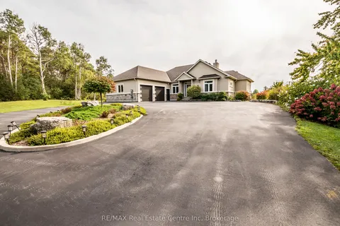 6805 WELLINGTON RD 34 Drive, ON N3C 2V4