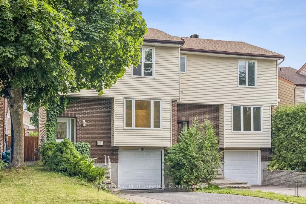 6 Gillespie Crescent, ON K1V 9X8