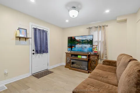 13 Lewis Street, ON L8H 6C3