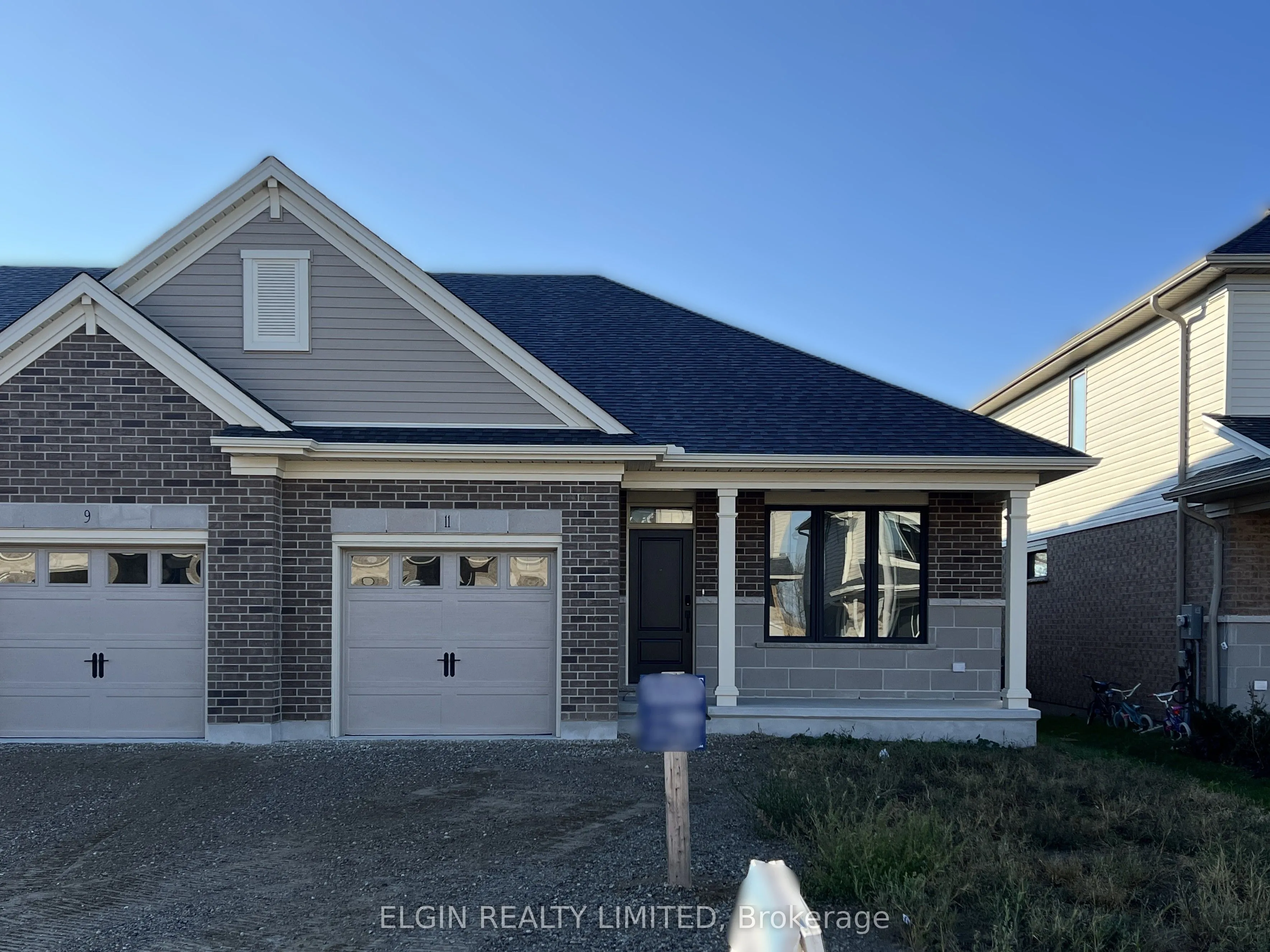 11 Canary Street, ON N4G 0K4