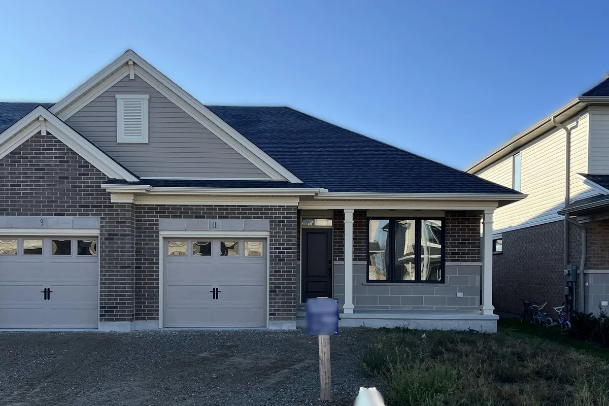 11 Canary Street, ON N4G 0K4