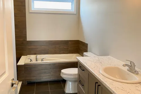 1117 Bronze (Lot 105) Avenue, ON K4K 0N4