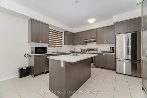 3 Sara Drive, ON L3B 0G2