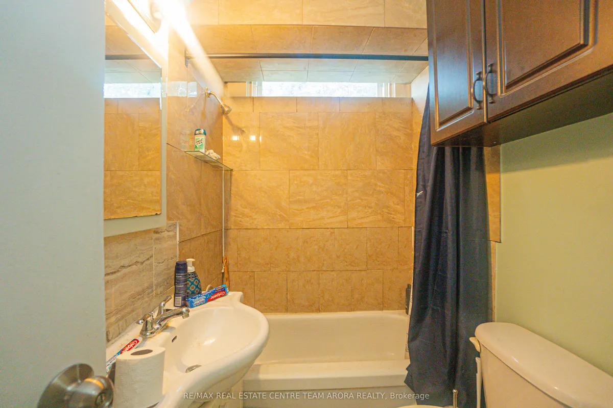 19 QUINTE VIEW Drive, ON K8V 5P5