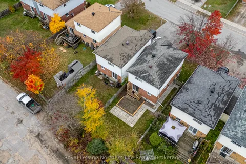 348 Champlain Street, ON P1B 9P9