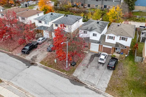 348 Champlain Street, ON P1B 9P9