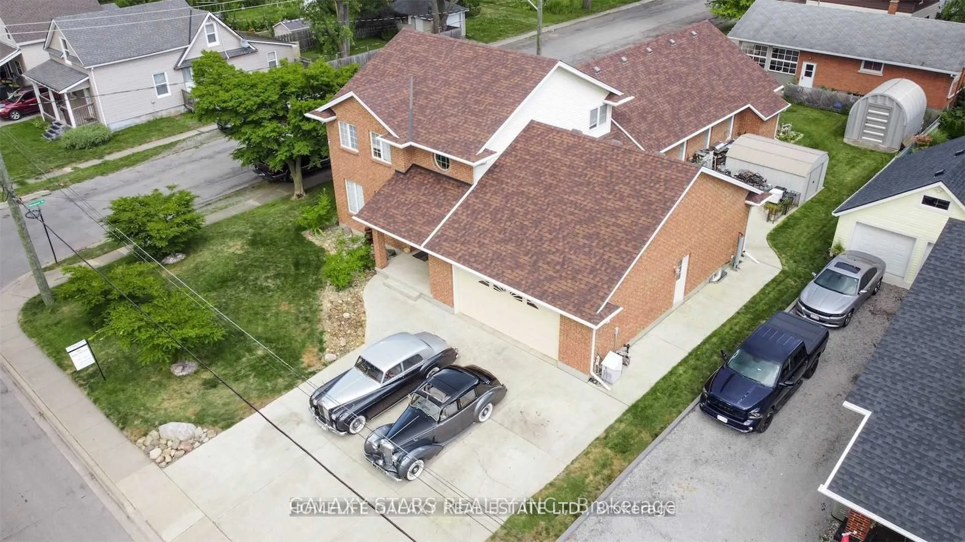 242 Aqueduct Street, ON L3C 1C4