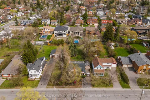 279/285 Pleasant Park Road, ON K1H 5M7