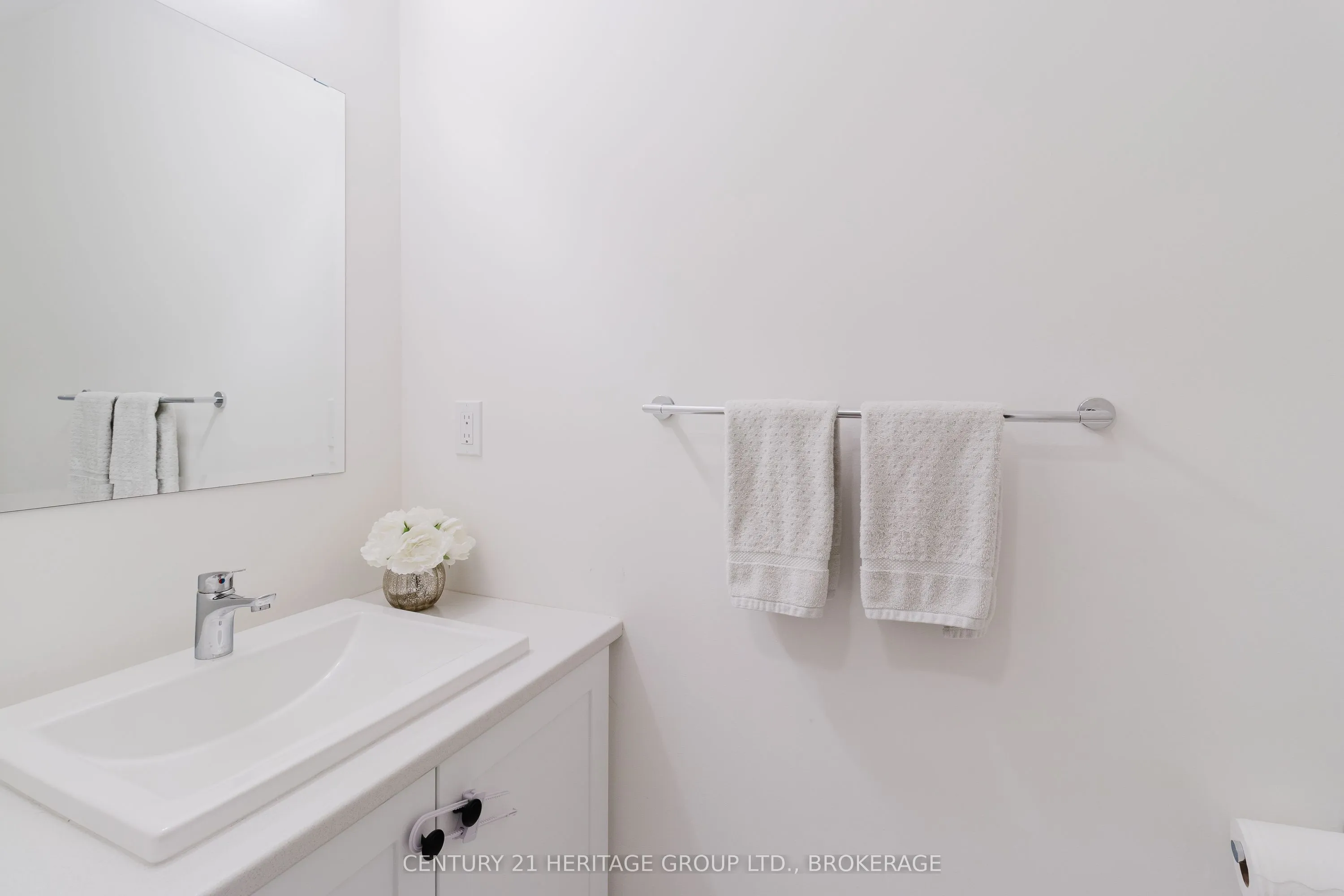 1534 Scarlet Street, ON K7K 0H6