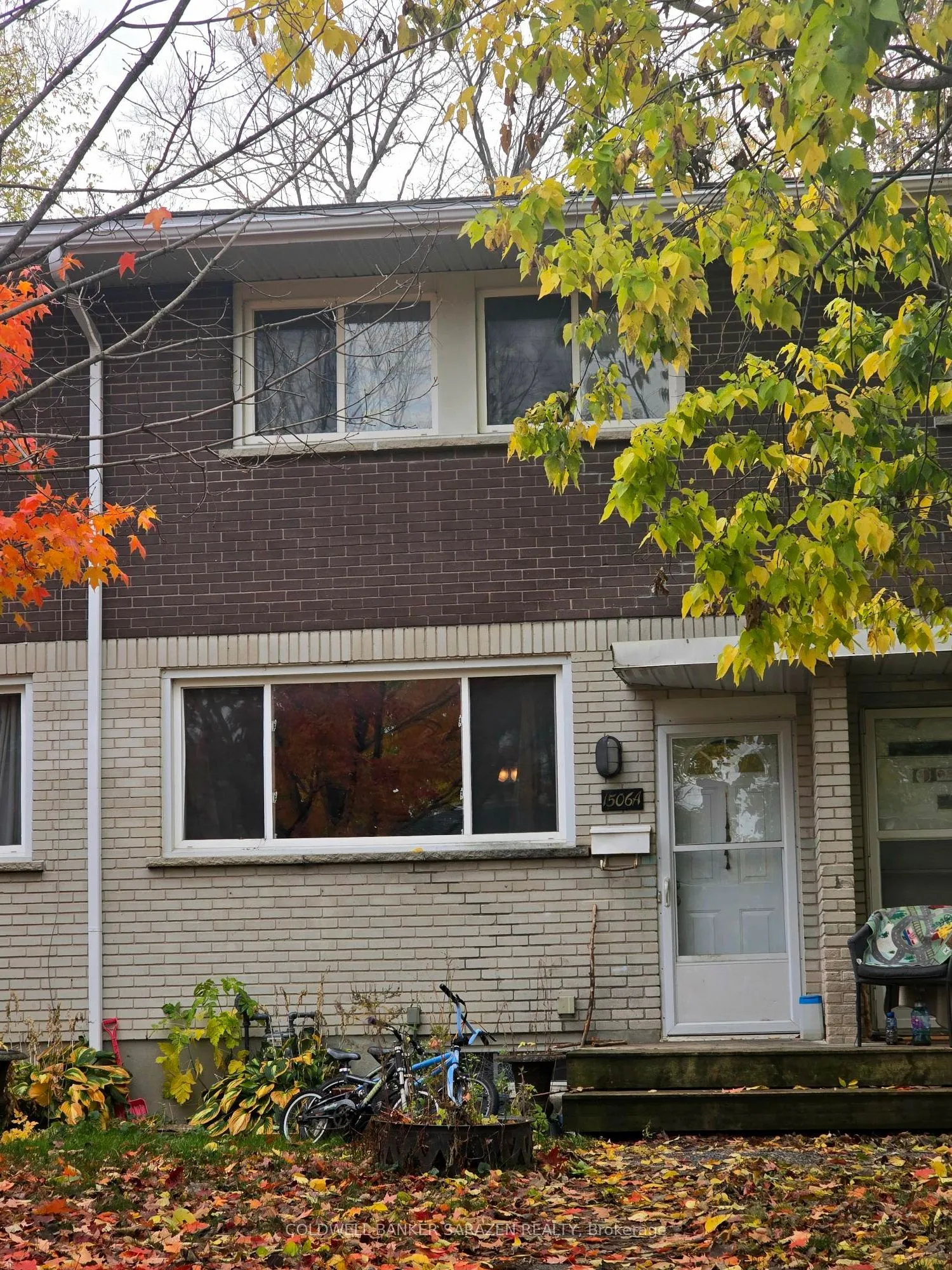 1506 A Lepage Avenue, ON K1Z 8C9