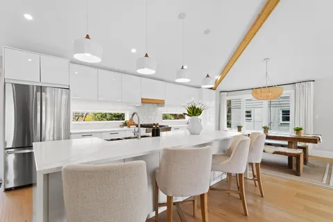 238 Bennett Street, ON N7A 1X9