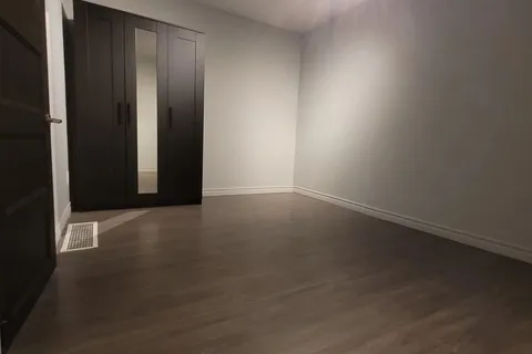 1008 ST. LAURENT Boulevard, ON K1K 3B4