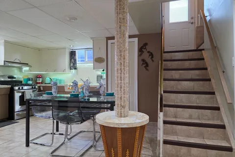 141 Mercury Avenue, ON L3K 2C8