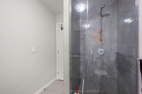 16 Park Crescent, ON K7N 0C2