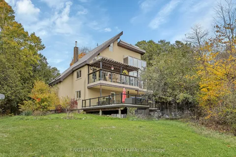 791 Rock Road, ON K0G 1S0