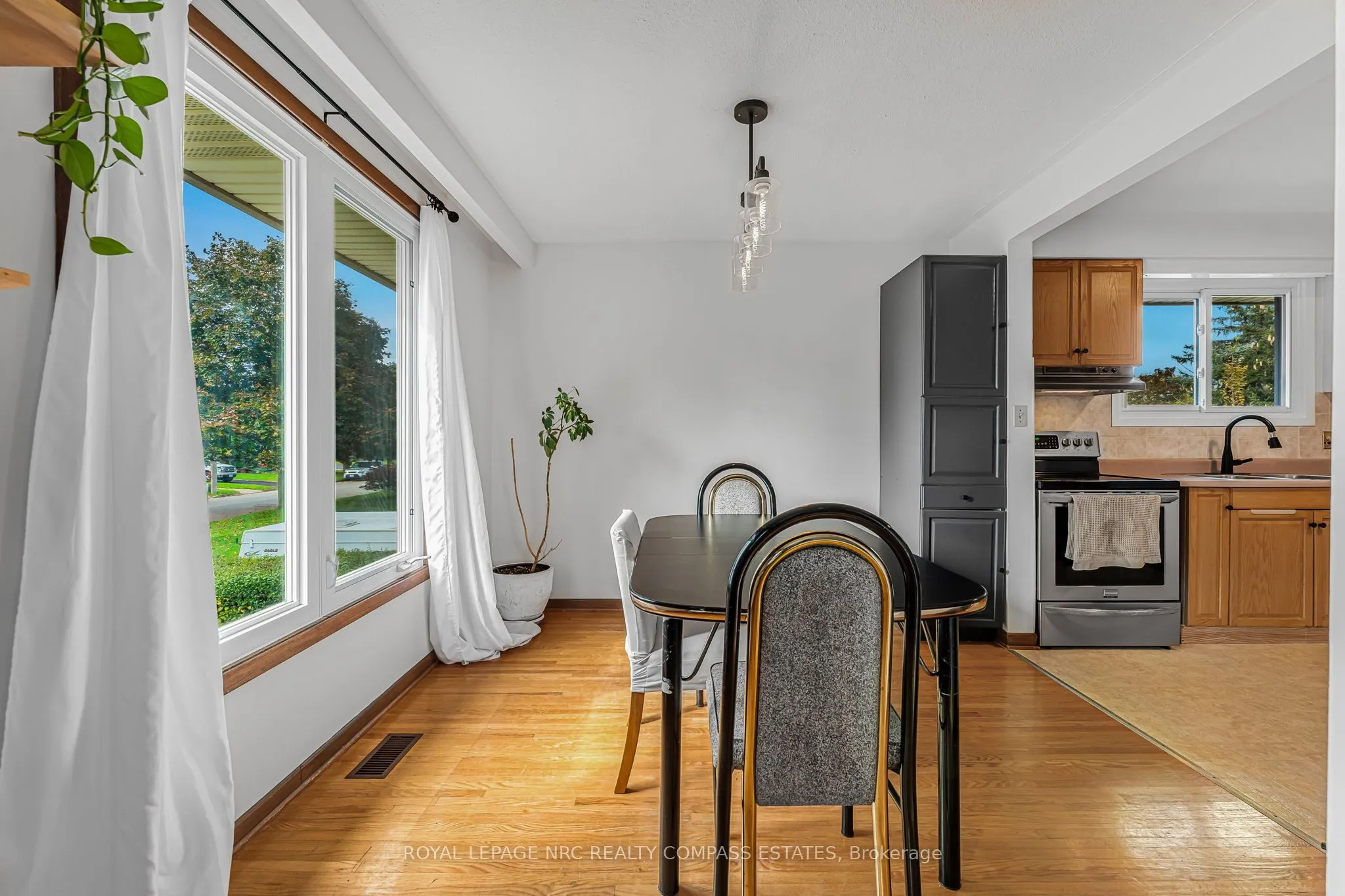 20 Prince Philip Drive, ON L2N 3H8