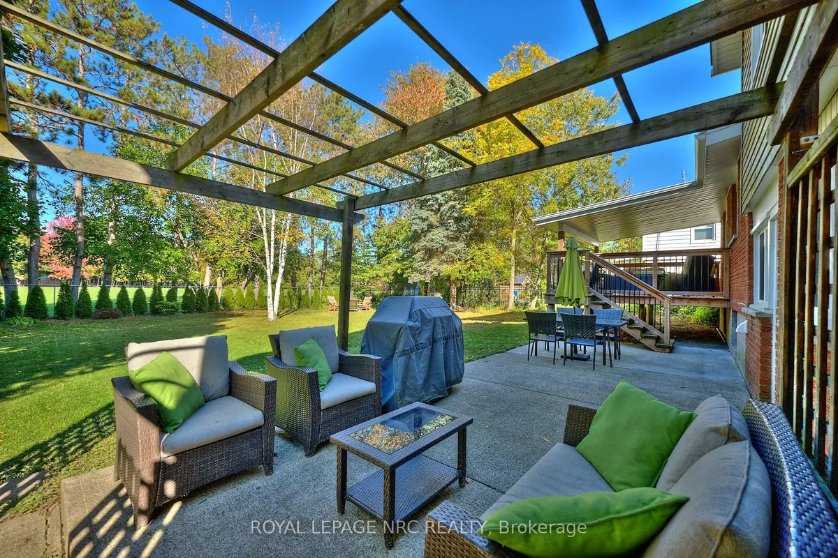 13 Damude Drive, ON L0S 1E0