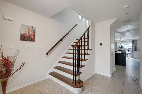 43 Mccargow Drive, ON N3W 0C3