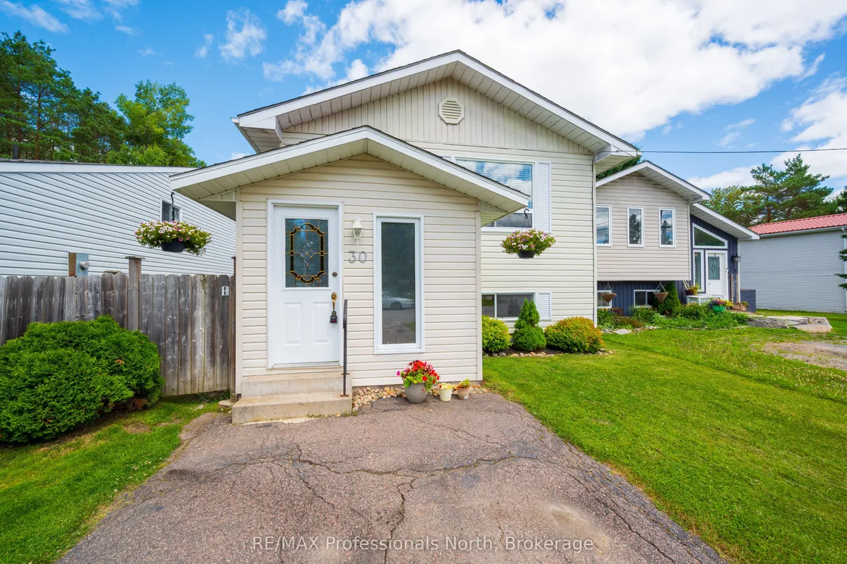 30 Sabrina Park Drive, ON P1H 1L8