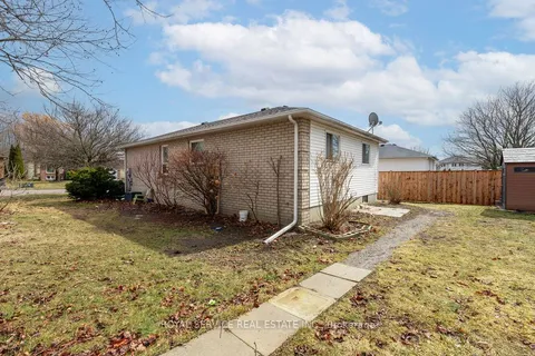 661 Ewing Street, ON K9A 5N7