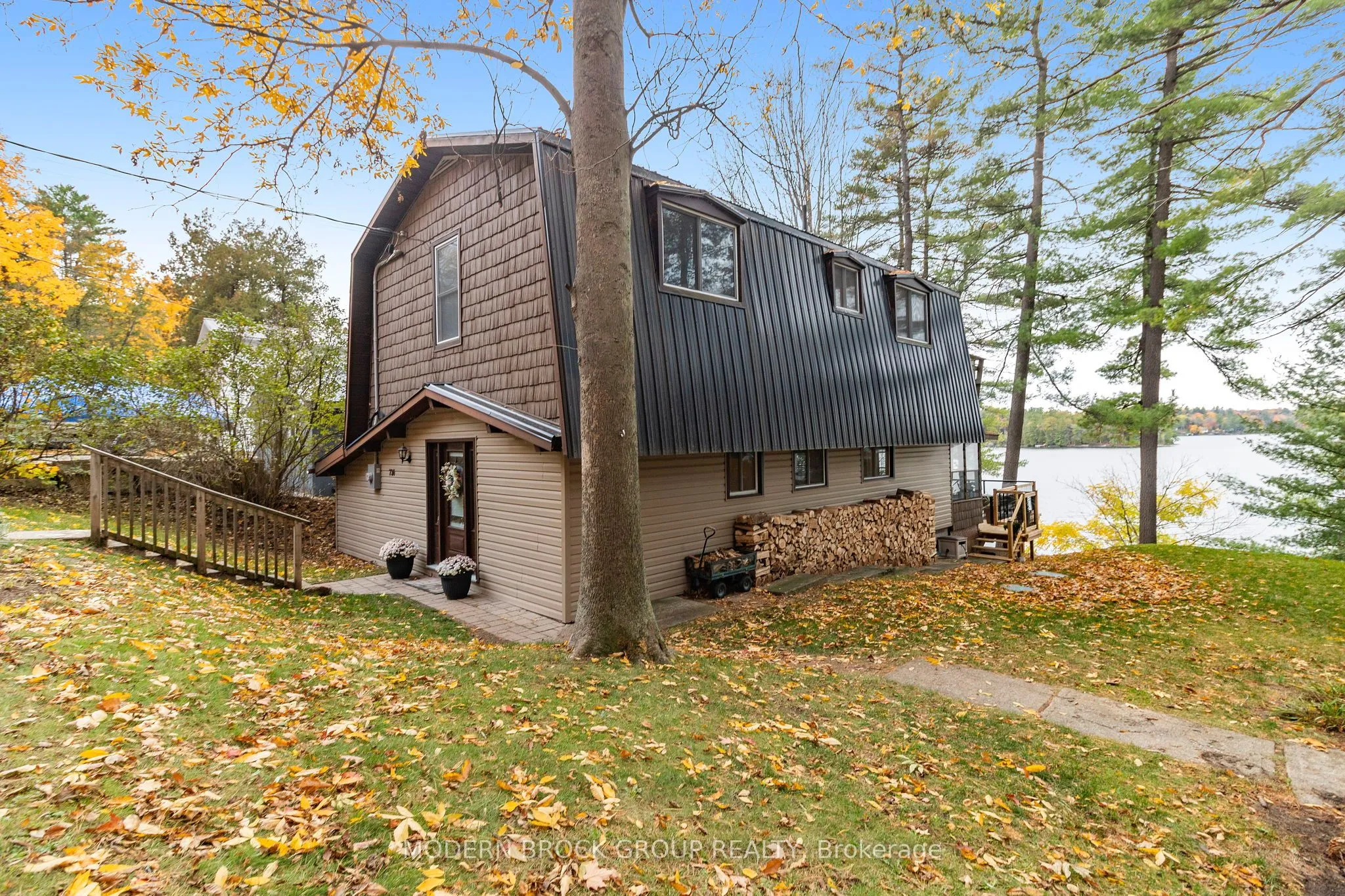 736 Cedar Park Lane, ON K0E 1B0