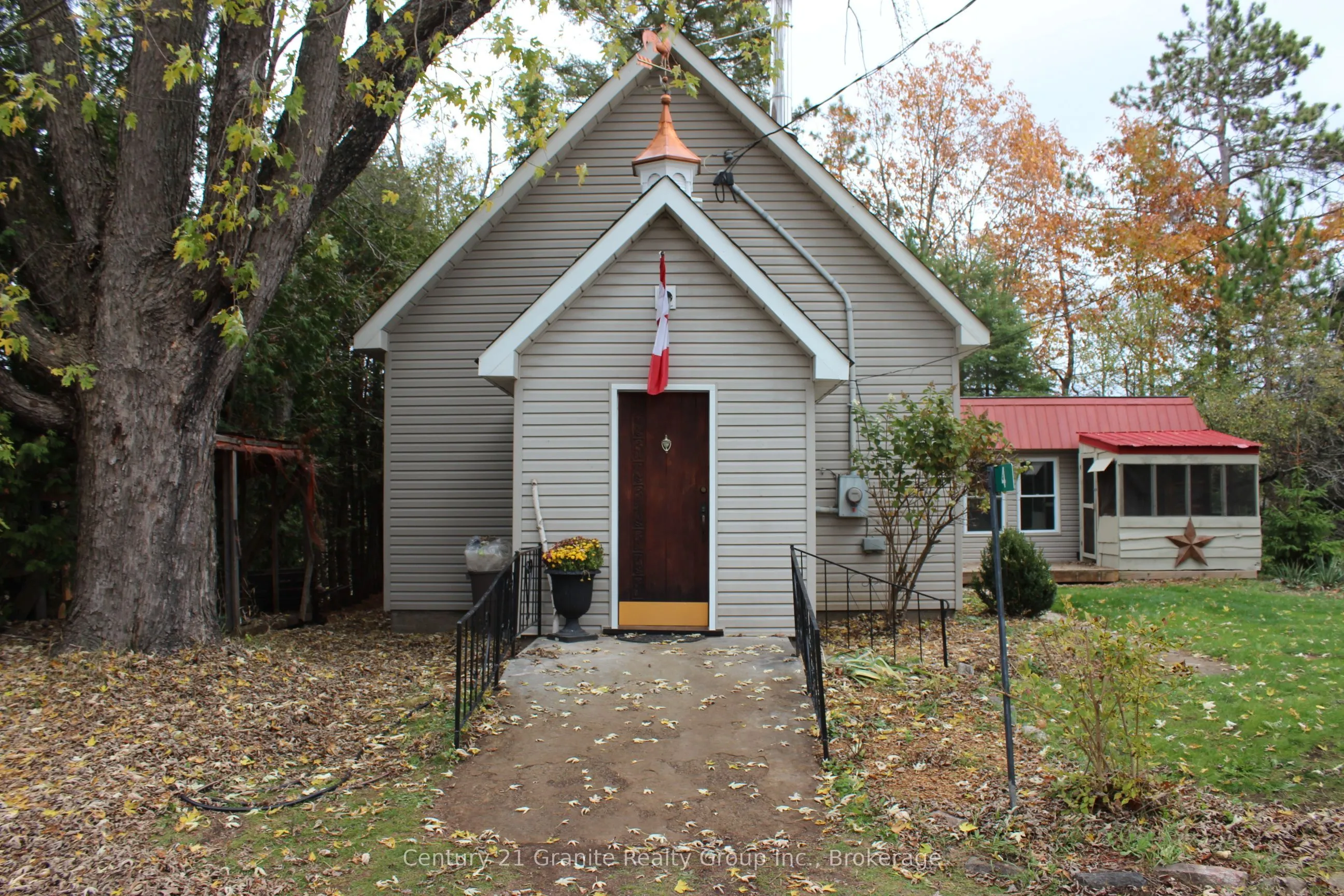 4 Dickson Street, ON K0M 2A0