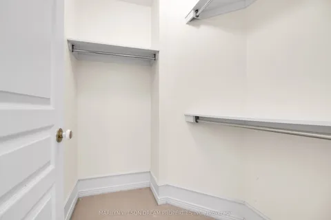 71 Manning Court, ON K2K 3N2