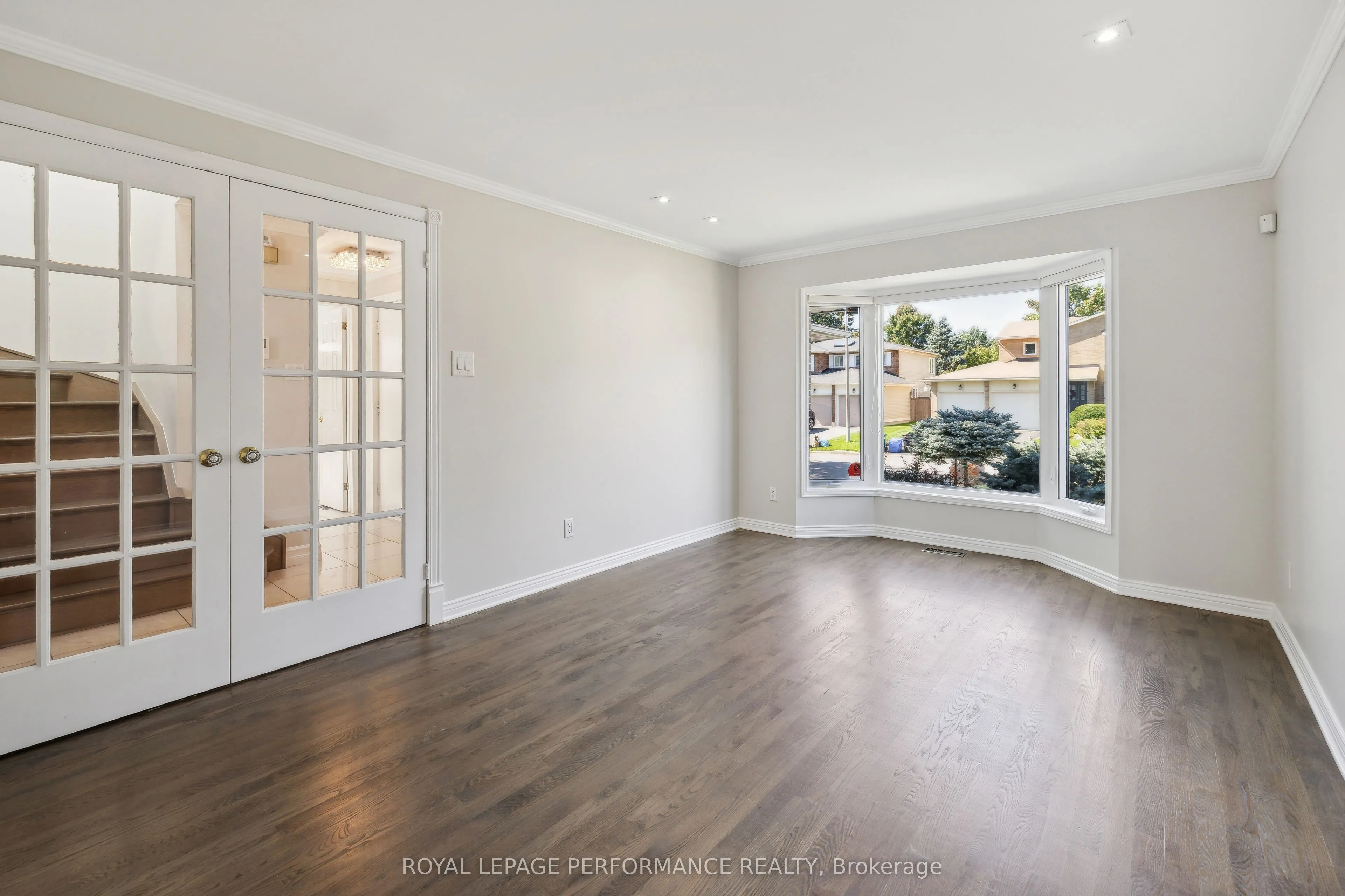 1873 DU CLAIRVAUX Road, ON K1C 5X9