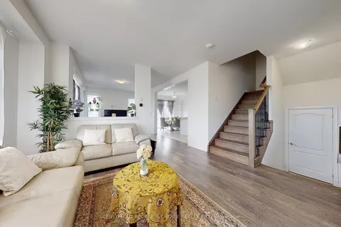 38 Stanley Avenue, ON N3W 0G8