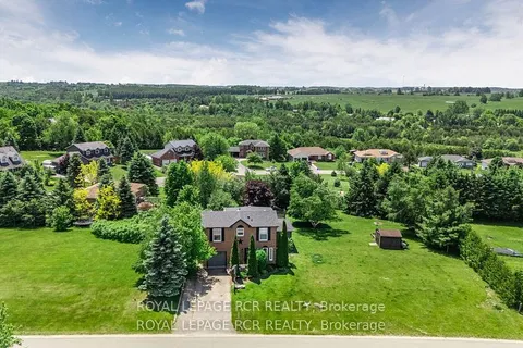 18 Peter Street, ON L9W 5Z8