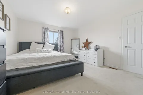 527 Angus Campbell Drive, ON K8A 8K6