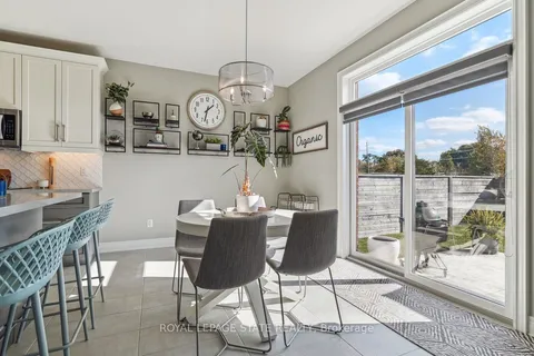 11 Secinaro Avenue, ON L9G 0C6