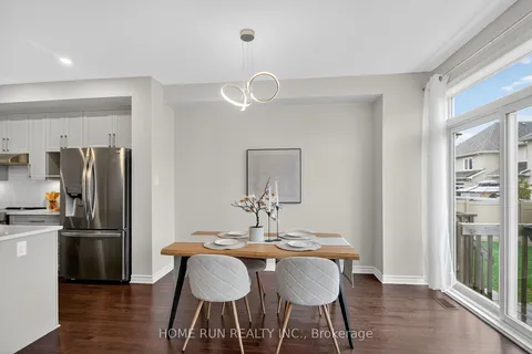 781 Miikana Road, ON K1X 0G5