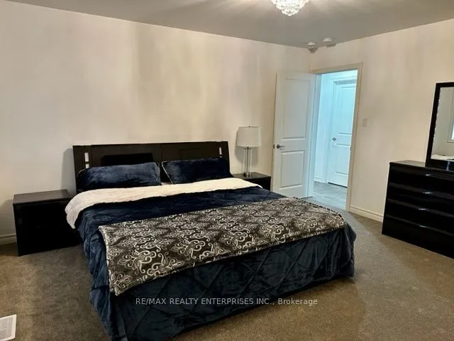 135 Rosie Street, ON N0H 1J0