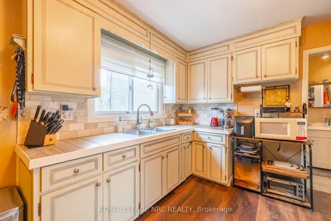 81 Pelham Rd Road, ON L2S 1S3